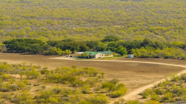 $4,850,000 | 1 Fm 334, Brackettville, TX 78832