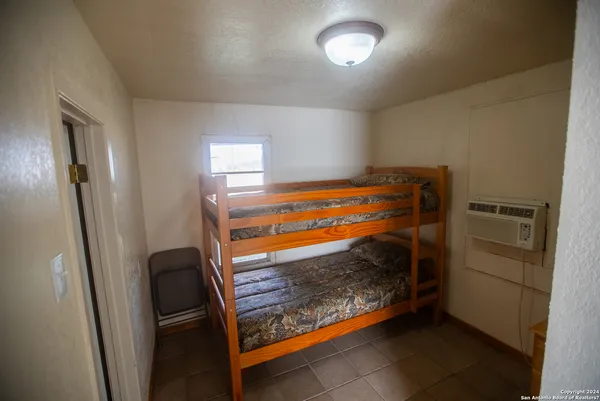 $4,850,000 | 1 Fm 334, Brackettville, TX 78832