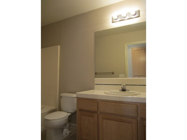 60 Clausen Road Watsonville, CA 95076 - Photo 17 of 20 Gallery Image 17