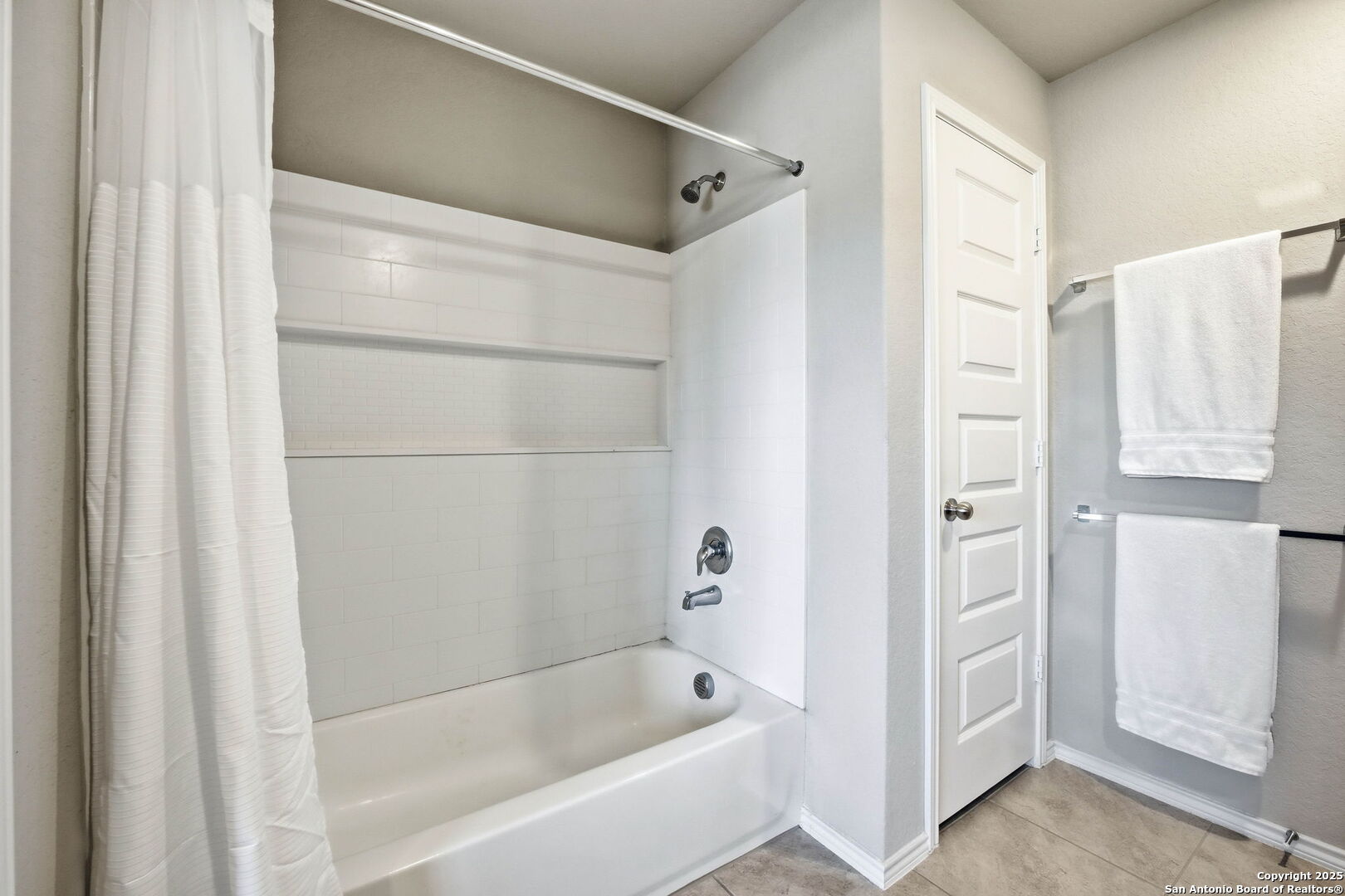 5602 Daniel Way St. Hedwig, TX 78152 - Photo 31 of 49