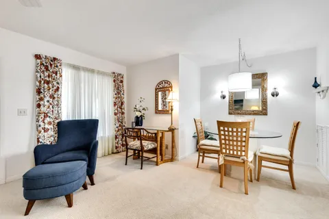 $148,900 | 122 Lake Pine Circle, Unit B1, Greenacres, FL 33463