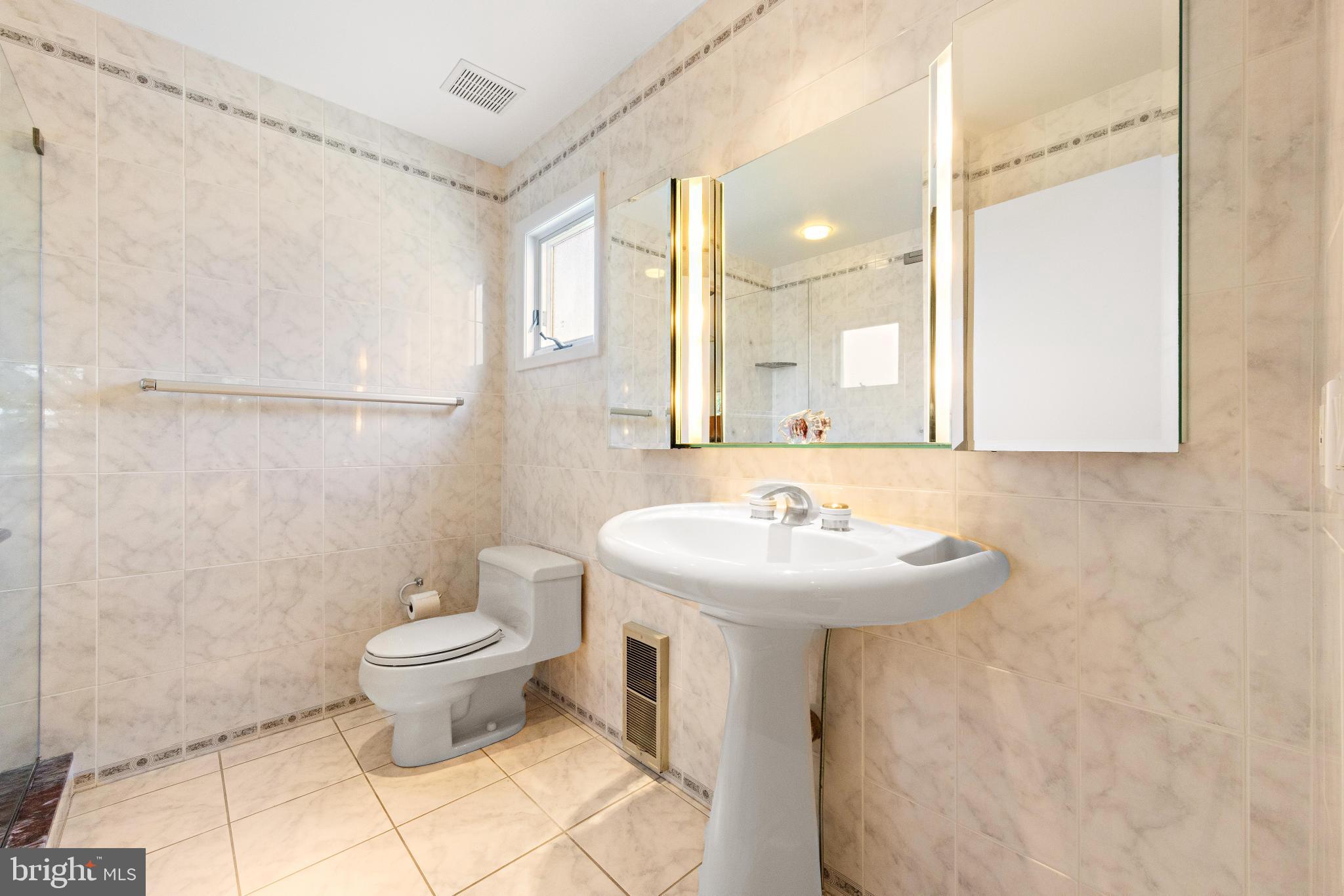 34 West 8th Street Barnegat Light, NJ 08006 - Photo 18 of 67