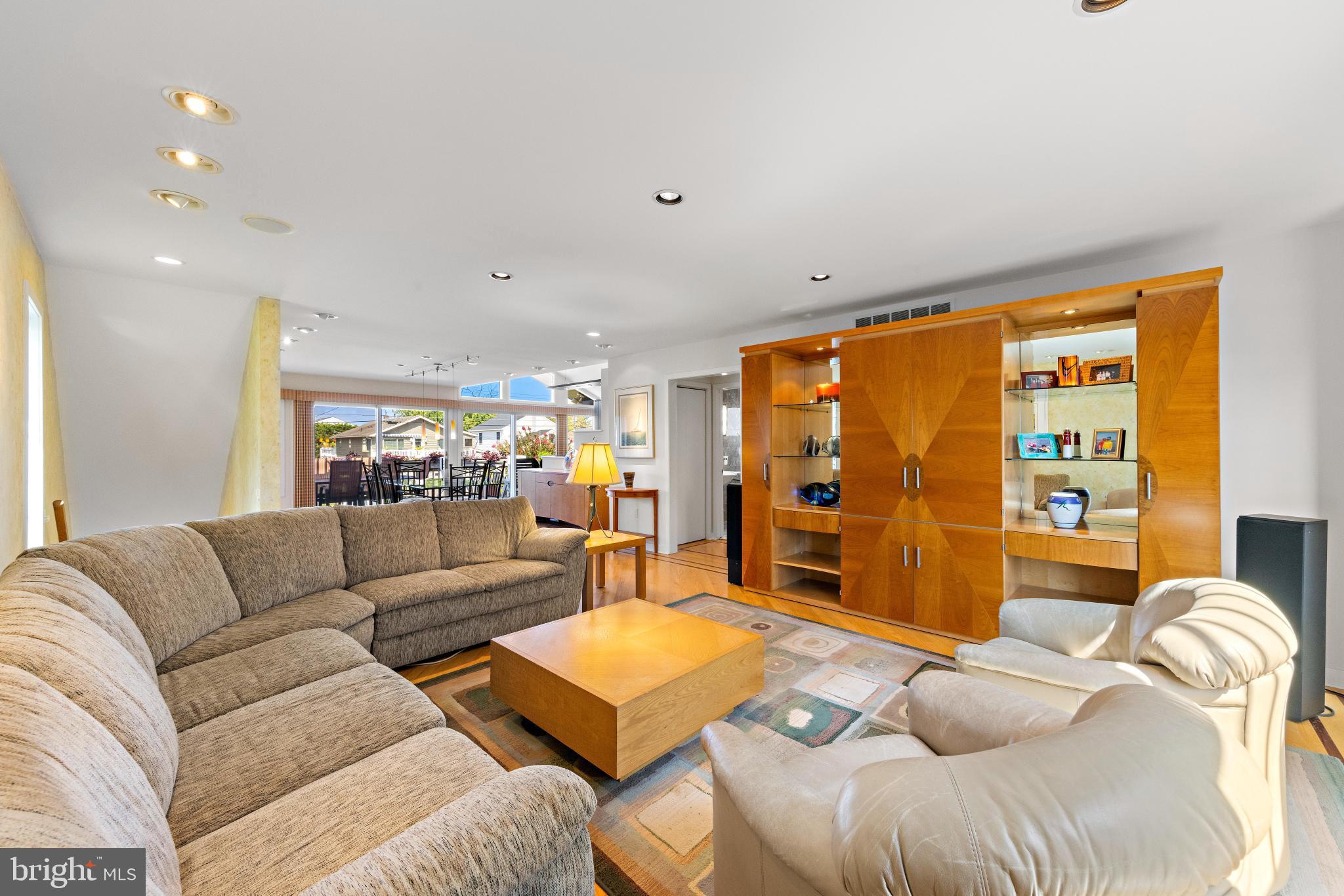 34 West 8th Street Barnegat Light, NJ 08006 - Photo 5 of 67