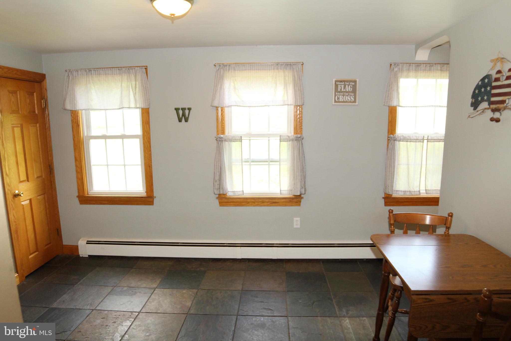 8132 Century Farms Road Felton, PA 17322 - Photo 26 of 56 Dining Room