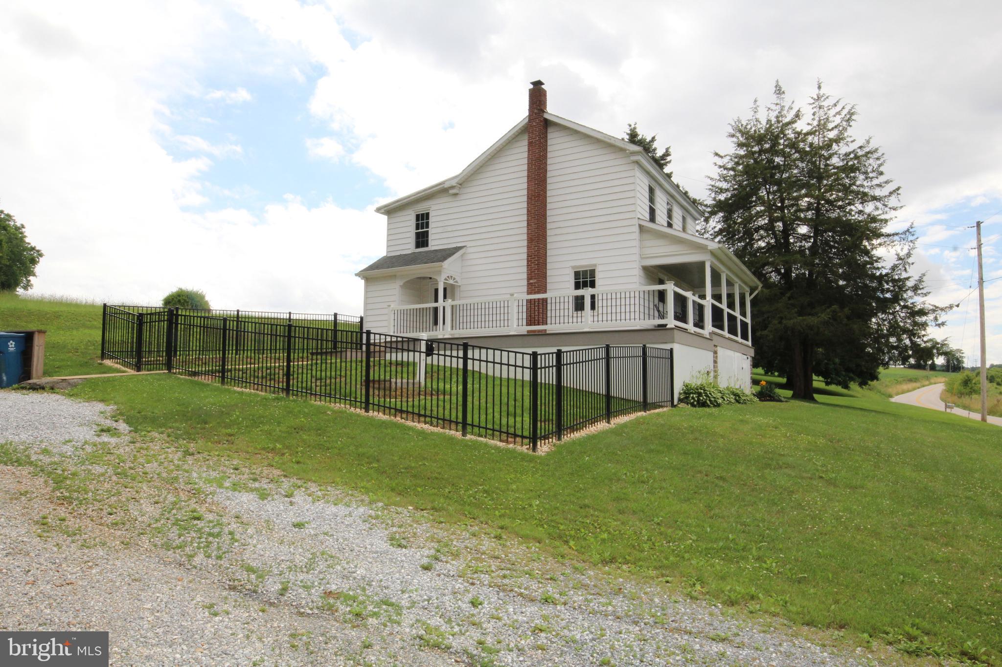 8132 Century Farms Road Felton, PA 17322 - Photo 6 of 56 Fenced-In Area