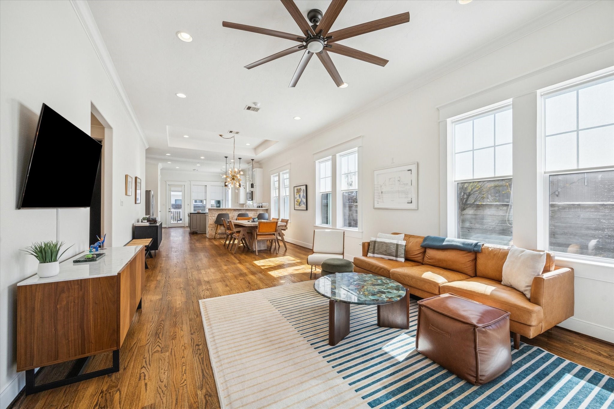 304 Walton Street Houston, TX 77009 - Photo 5 of 28 Great view of the living space open to the dining area and kitchen. What a comfortable living flow.