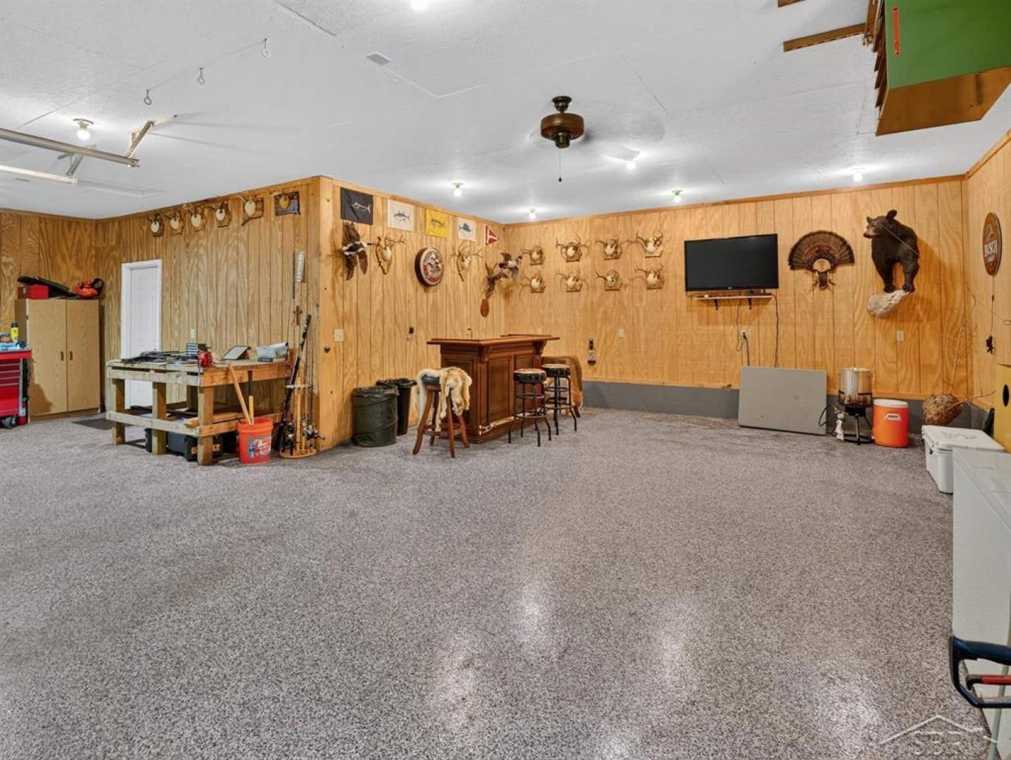 457 East Mier Road Midland, MI 48642 - Photo 35 of 53