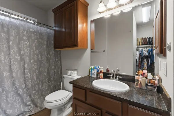 $279,900 | 326 Forest Drive, College Station, TX 77840