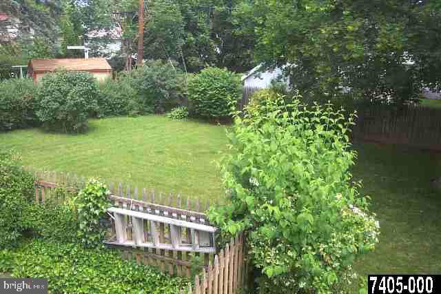 705 Gunnison Road York, PA 17404 - Photo 3 of 9