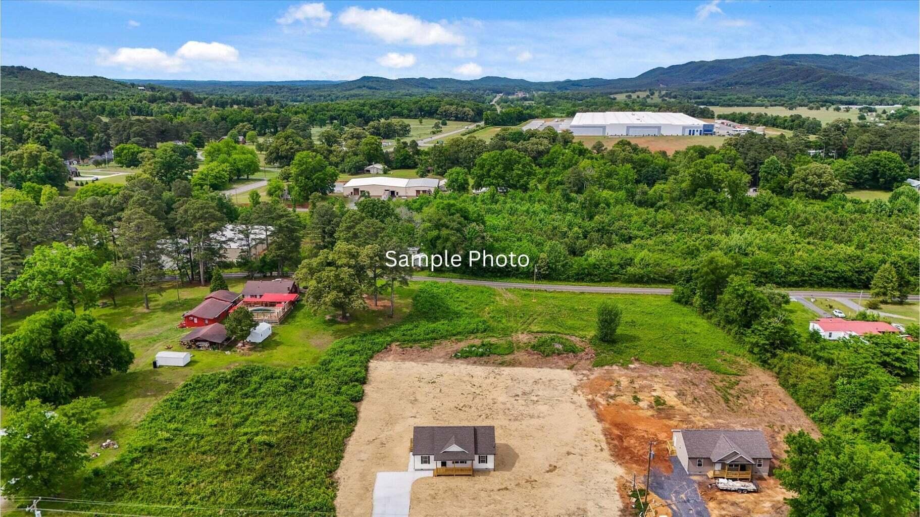121 Nike Drive Calhoun, GA 30701 - Photo 34 of 39 20260514181152517903000000-o