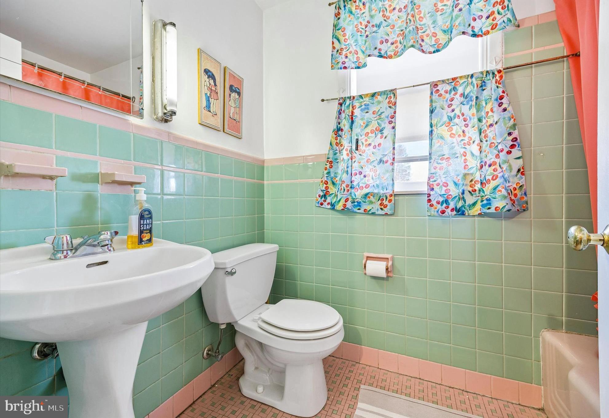 410 East Eagle Road Havertown, PA 19083 - Photo 21 of 29