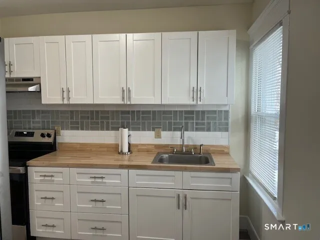 $3,000 | 1946 Chapel Street, New Haven, CT 06515