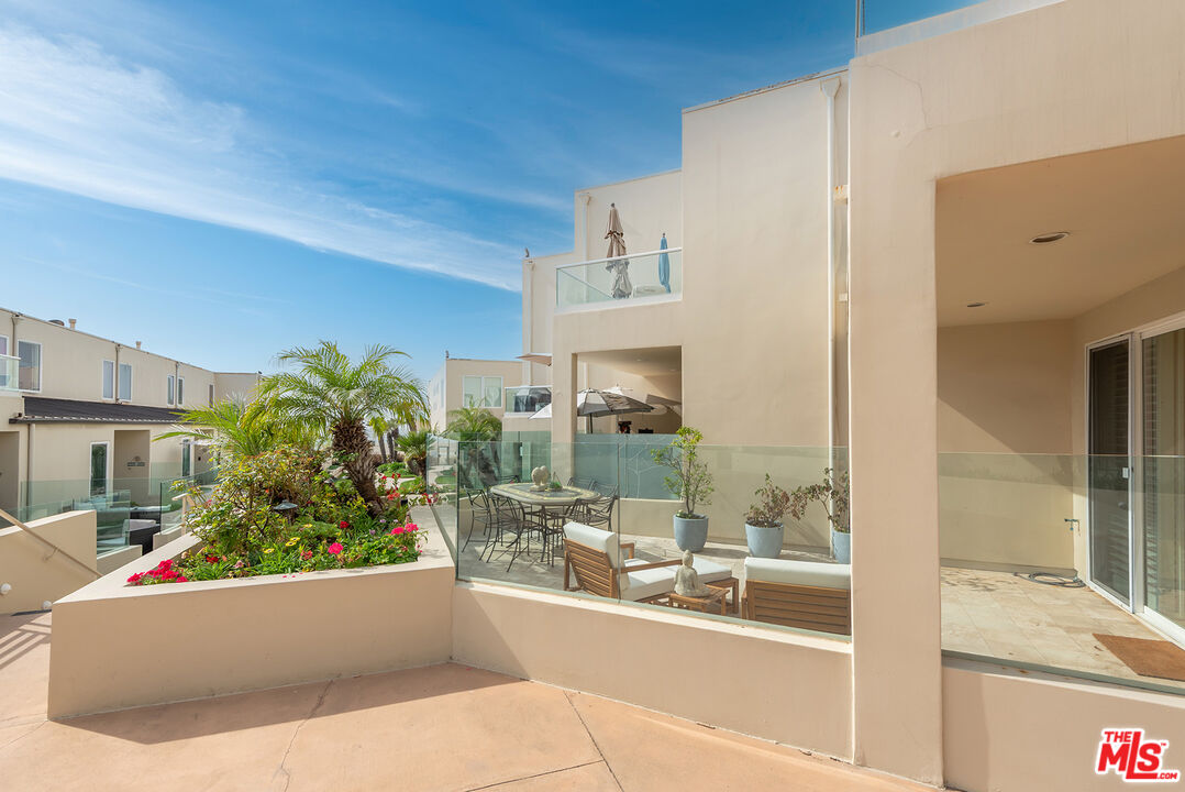 7301 Vista Del Mar, Unit 16 Playa del Rey, CA 90293 - Photo 27 of 36