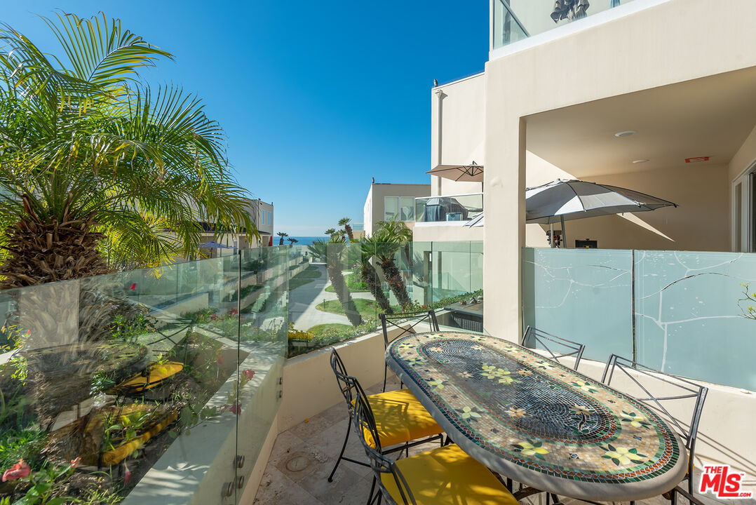 7301 Vista Del Mar, Unit 16 Playa del Rey, CA 90293 - Photo 5 of 36