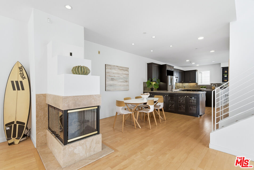 7301 Vista Del Mar, Unit 16 Playa del Rey, CA 90293 - Photo 8 of 36