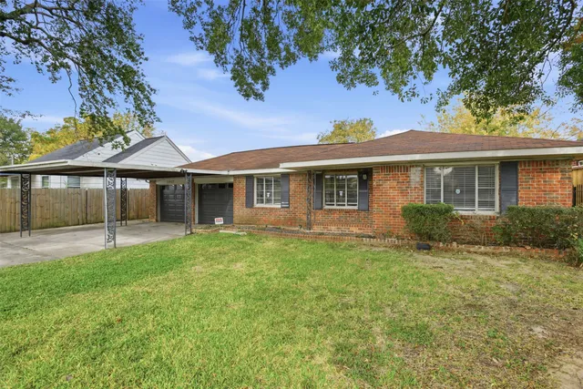 $1,900 | 3917 Anita Street, Houston, TX 77004