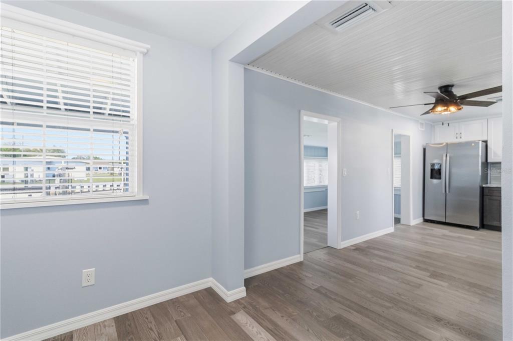 607 Manatee Avenue Ellenton, FL 34222 - Photo 13 of 55