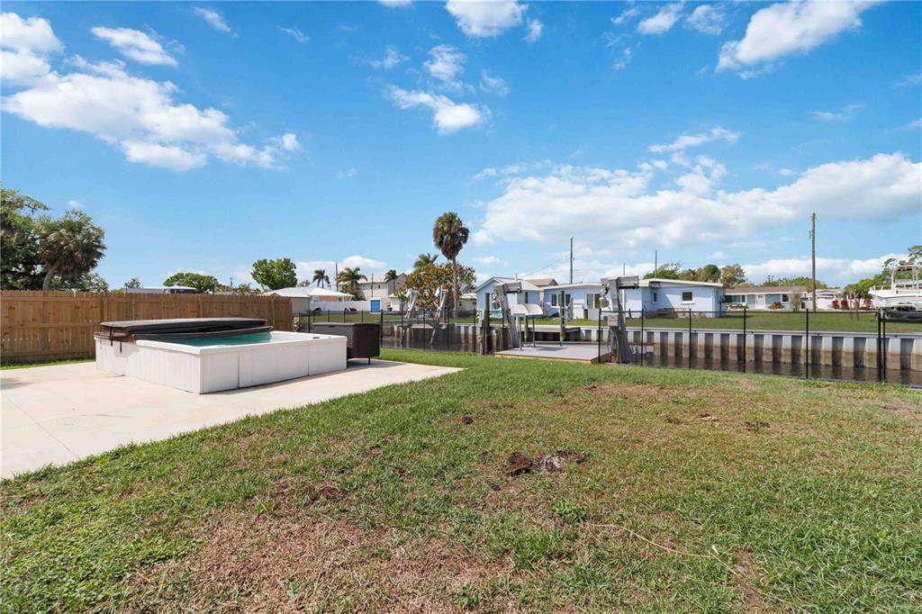 607 Manatee Avenue Ellenton, FL 34222 - Photo 28 of 55