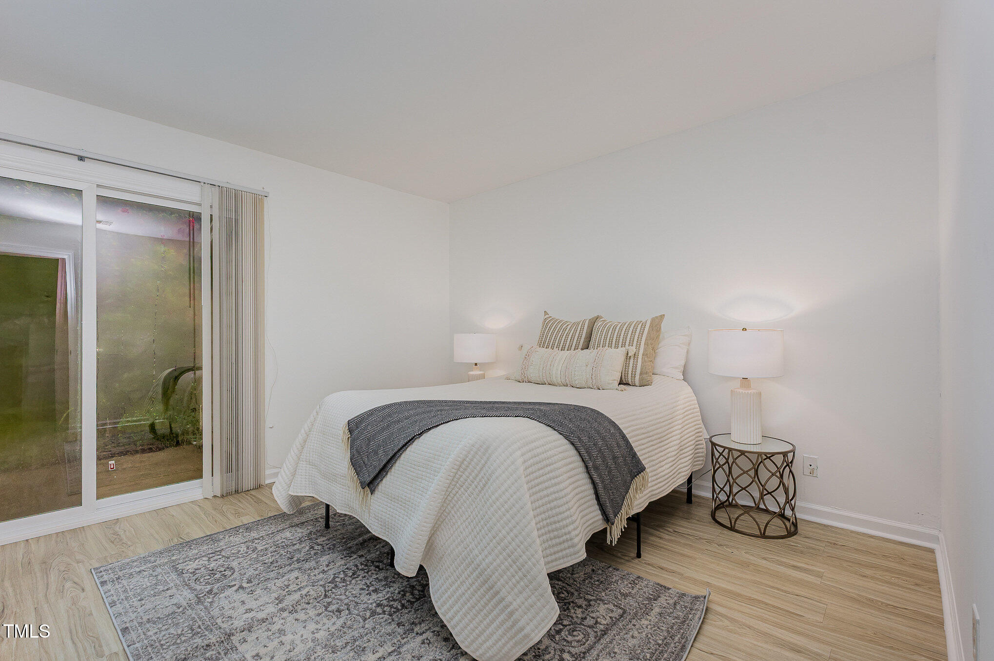 2109 Alpine Road Durham, NC 27707 - Photo 7 of 17 008_cj4a5605-edit_982