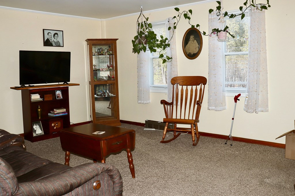 323 Rock Road Peru, NY 12972 - Photo 14 of 31 Gallery Image 14
