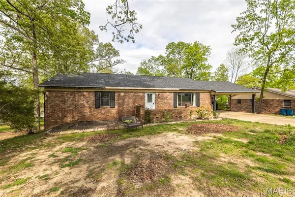 $249,900 | 2010 Schweitzer Drive, Poplar Bluff, MO 63901