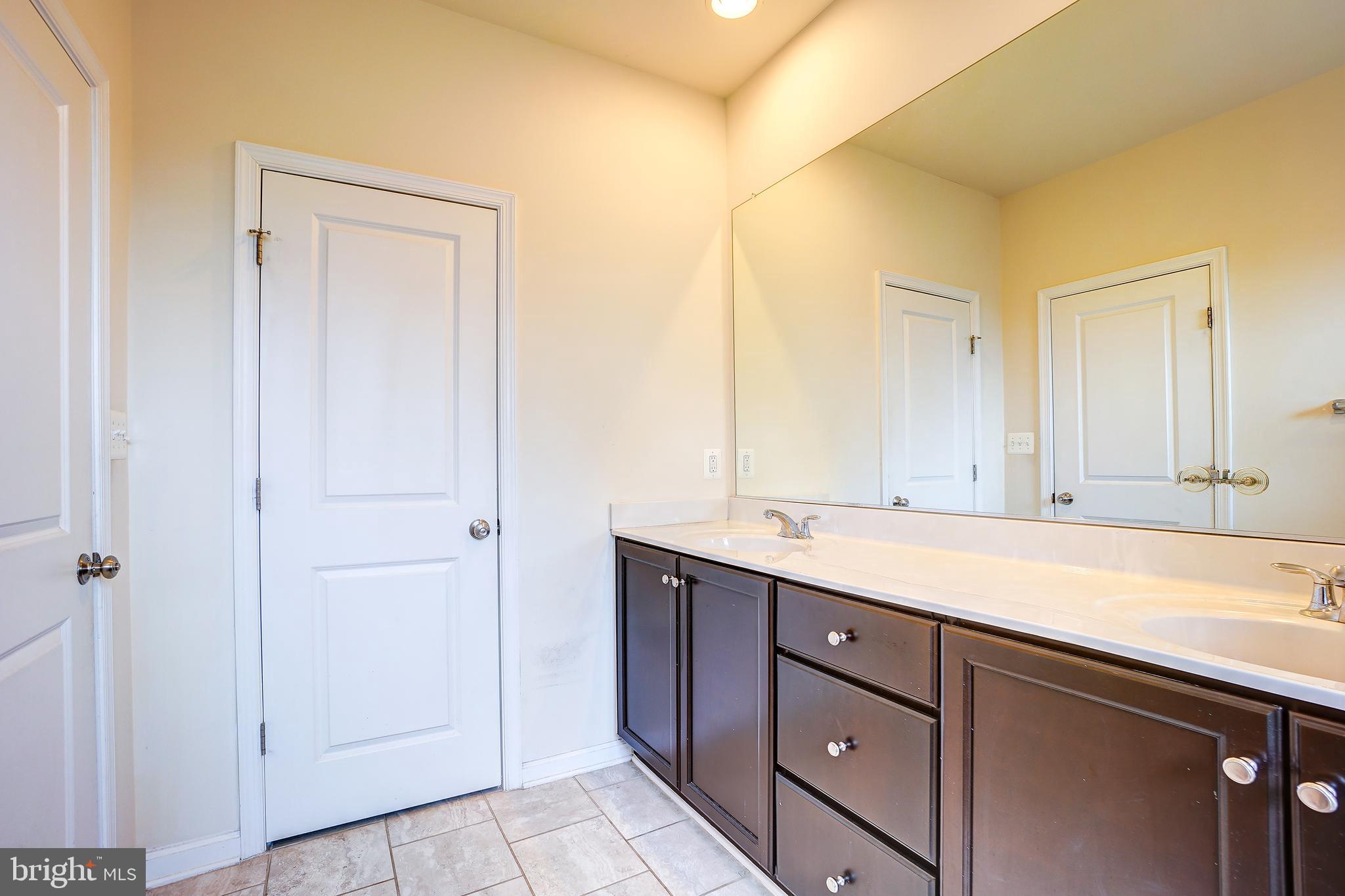 23691 Turtle Point Terrace Ashburn, VA 20148 - Photo 43 of 48