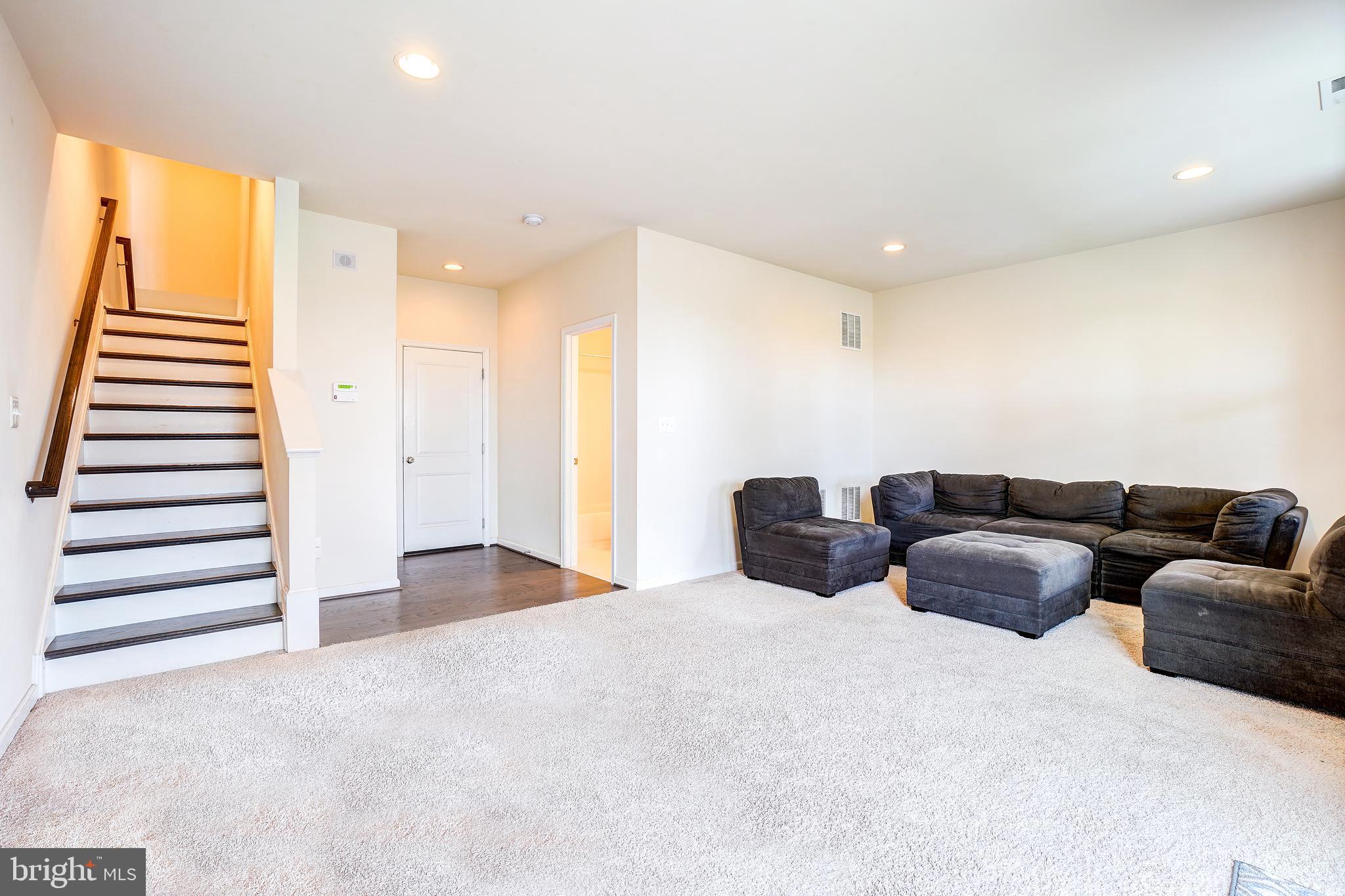 23691 Turtle Point Terrace Ashburn, VA 20148 - Photo 7 of 48