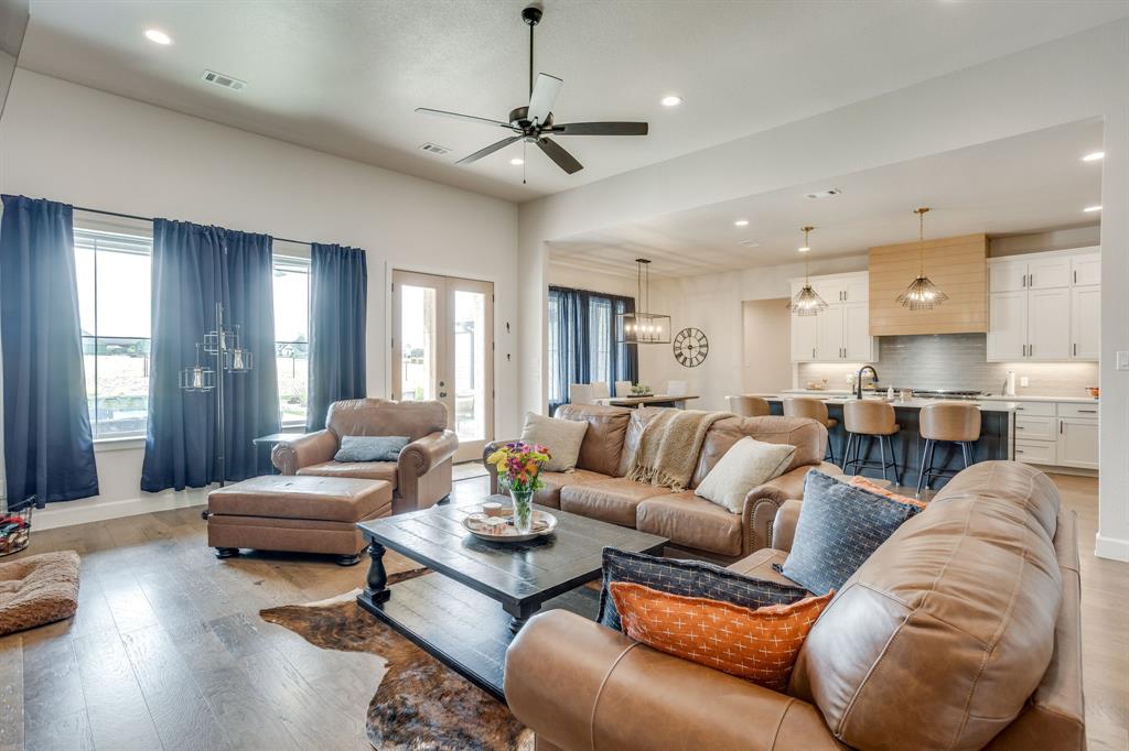 216 Greene Road Weatherford, TX 76087 - Photo 8 of 38 Gallery Image 8