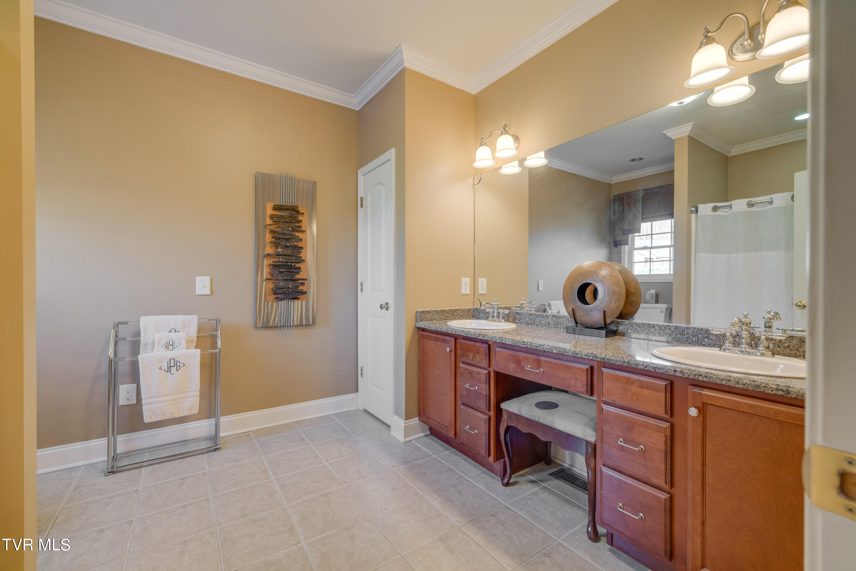 1700 Cooks Valley Road Kingsport, TN 37664 - Photo 21 of 51 021