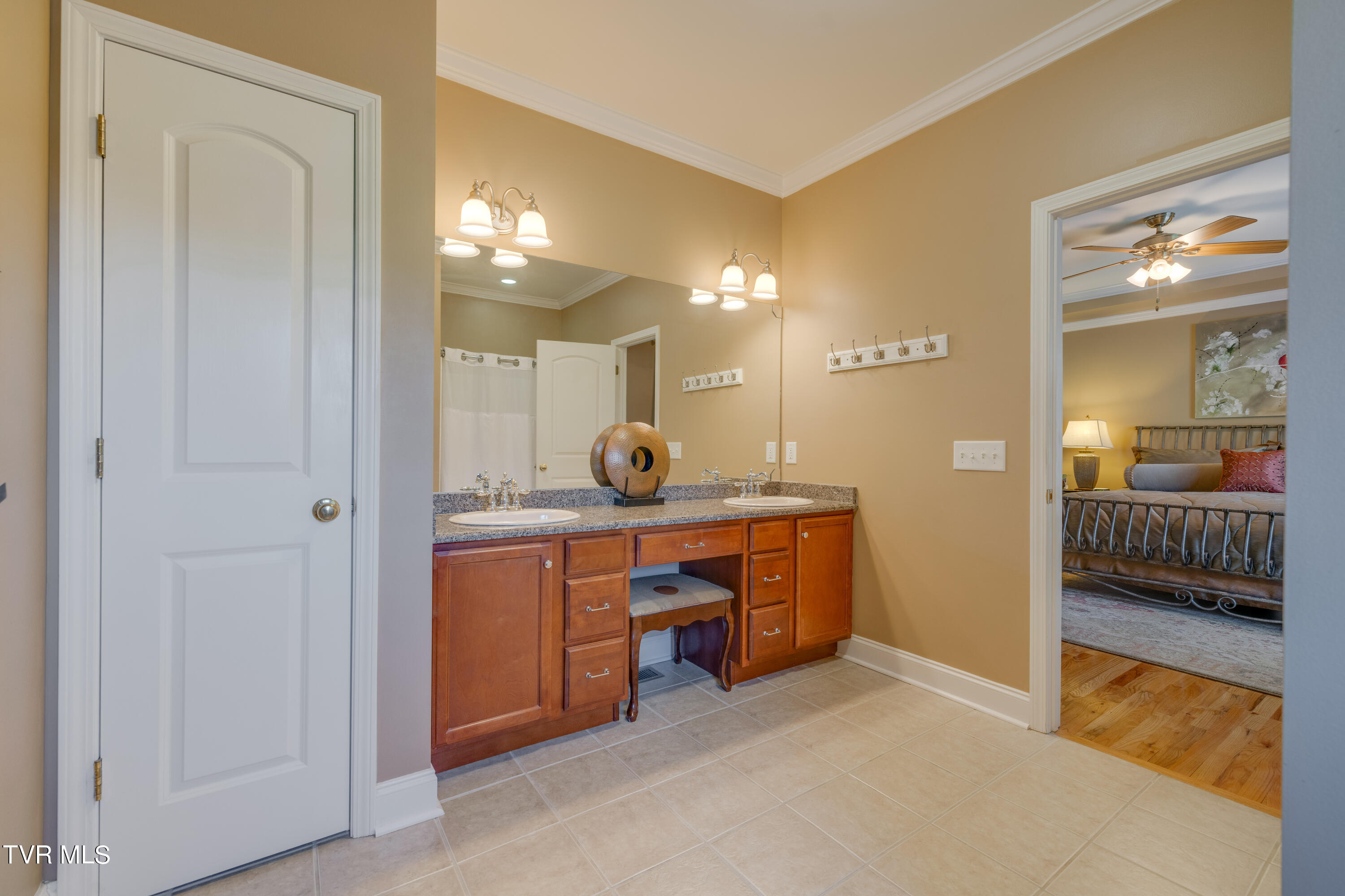 1700 Cooks Valley Road Kingsport, TN 37664 - Photo 22 of 51 022