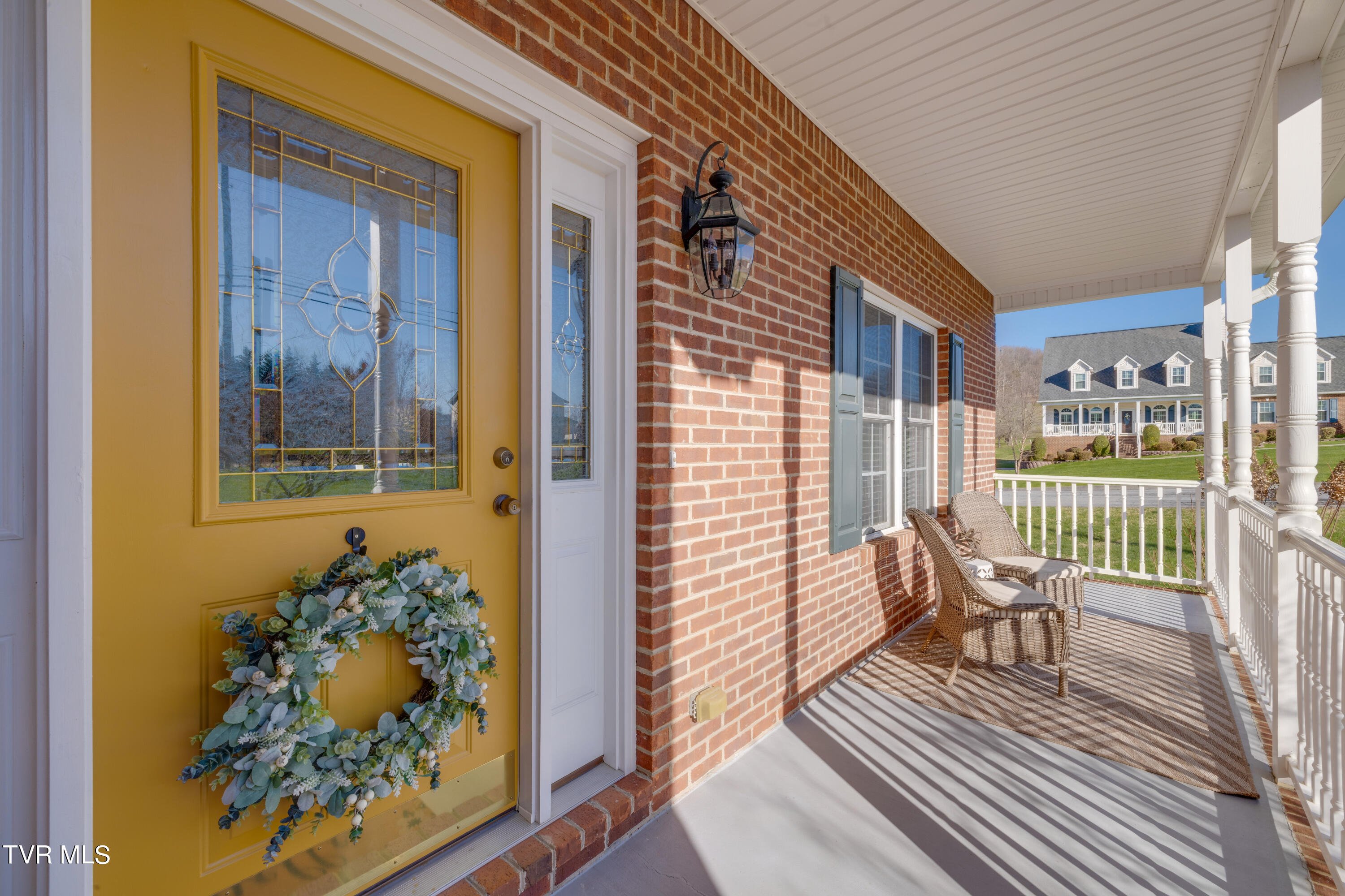 1700 Cooks Valley Road Kingsport, TN 37664 - Photo 6 of 51 006