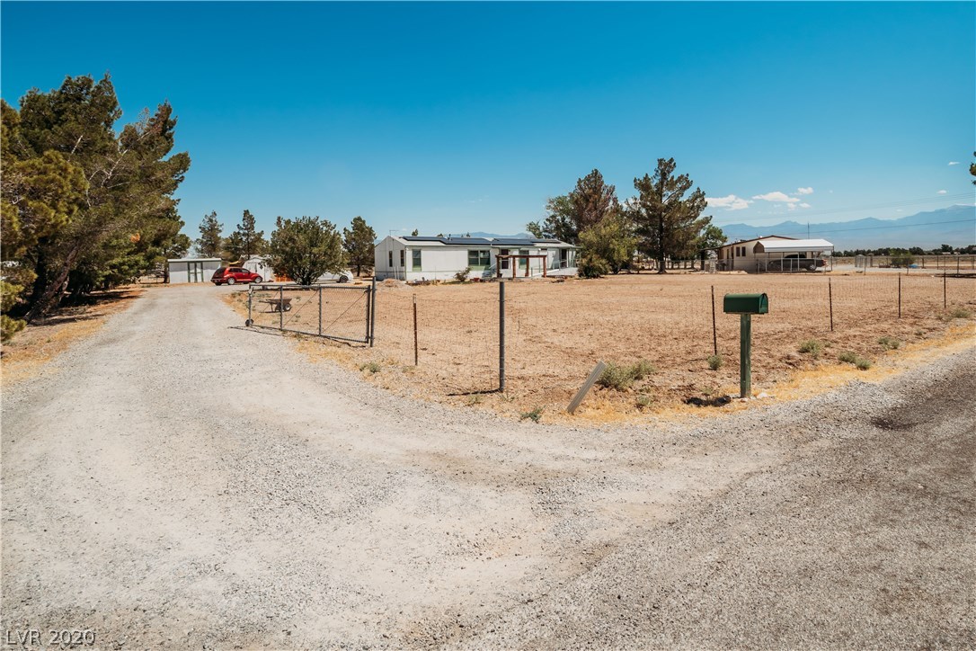 3050 Maple Road Pahrump, NV 89048 - Photo 4 of 39 Gallery Image 4