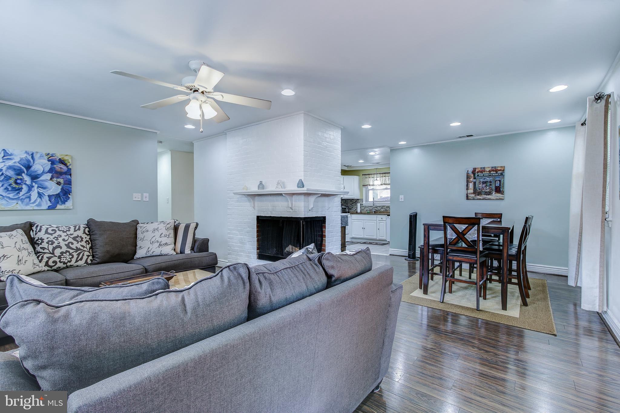 6102 Kirby Road Clinton, MD 20735 - Photo 9 of 31 Living Room