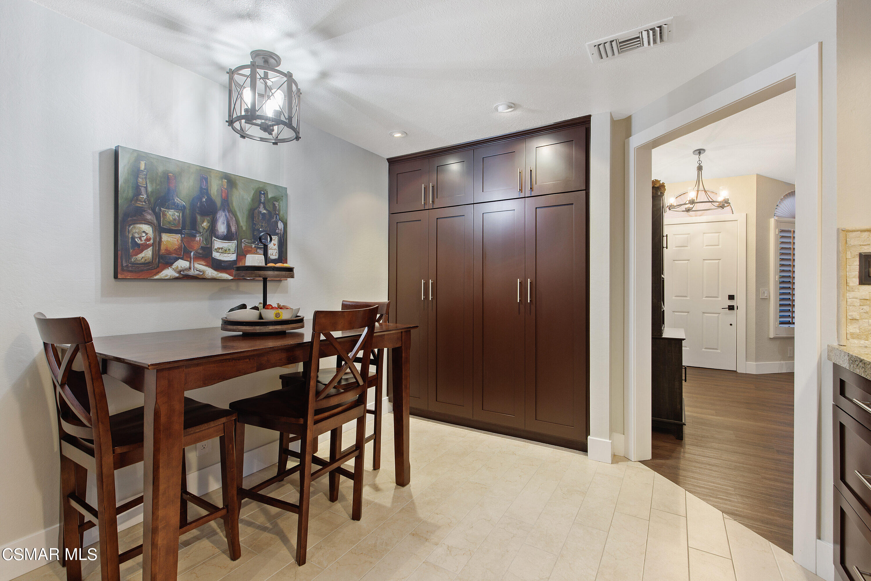 773 Congressional Road Simi Valley, CA 93065 - Photo 19 of 39 a view of a dining room with furniture