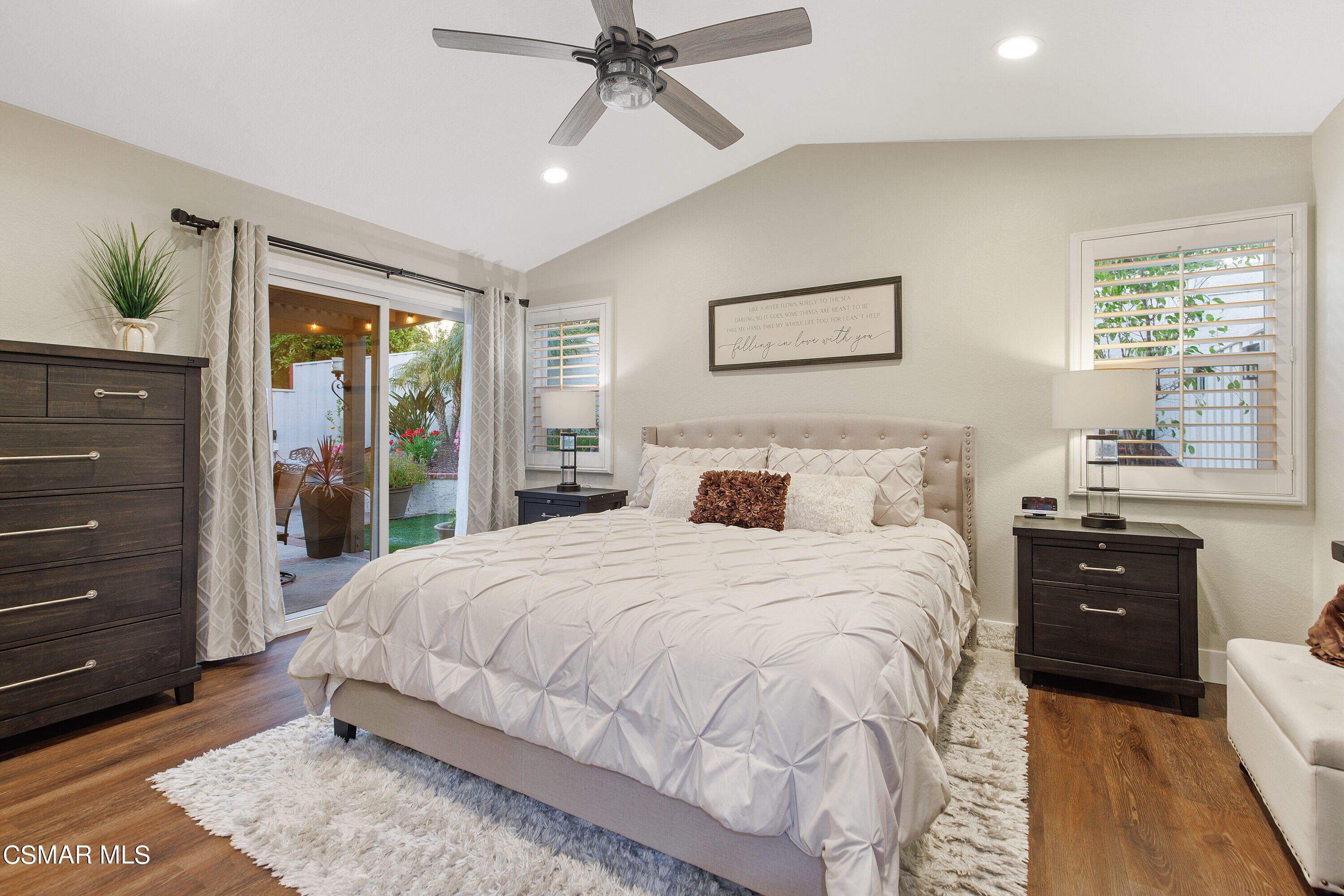 773 Congressional Road Simi Valley, CA 93065 - Photo 25 of 39 a bedroom with a bed and a dresser