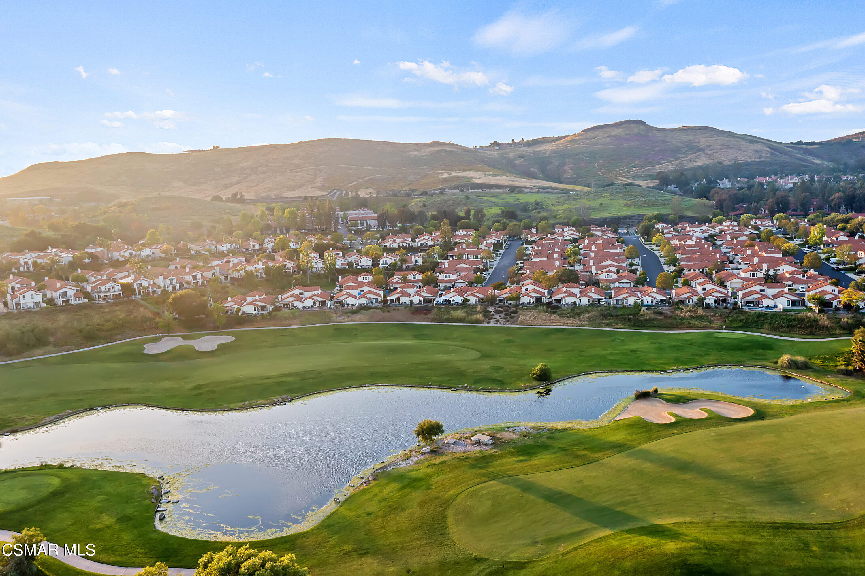 773 Congressional Road Simi Valley, CA 93065 - Photo 5 of 39 a view of a city