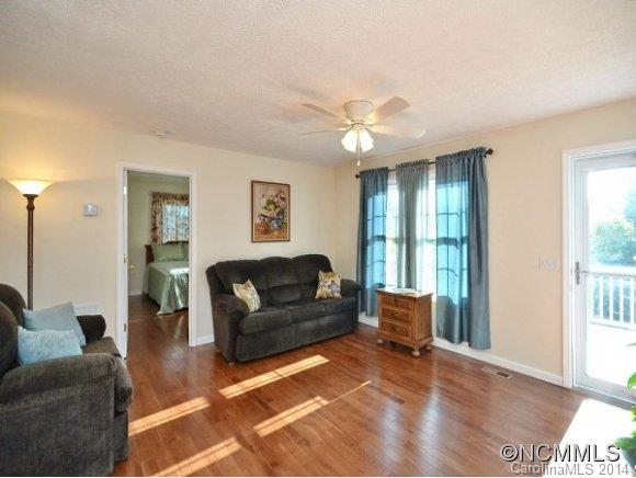 193 Brookshire Road Leicester, NC 28748 - Photo 4 of 11