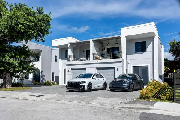 $406,000 | 2061 Washington Avenue, Unit 4, Opa-Locka, FL 33054