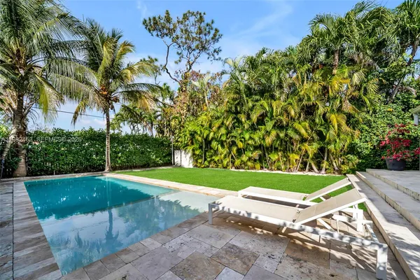 $10,500 | 540 Southwest 27th Road, Miami, FL 33129