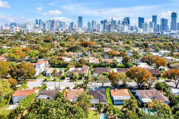 $10,500 | 540 Southwest 27th Road, Miami, FL 33129