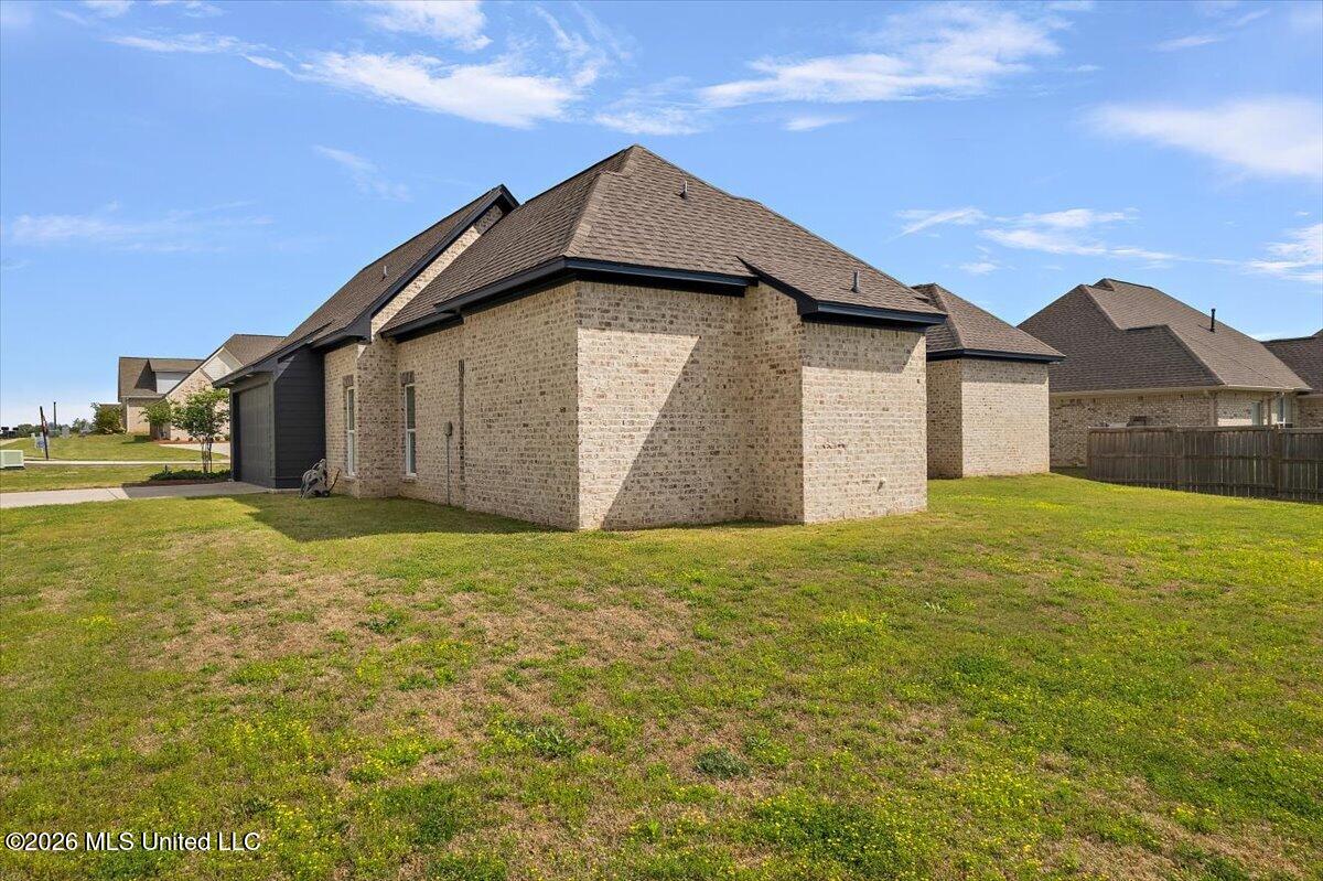 645 Peregan Street Canton, MS 39046 - Photo 33 of 38 33-DJI_0215