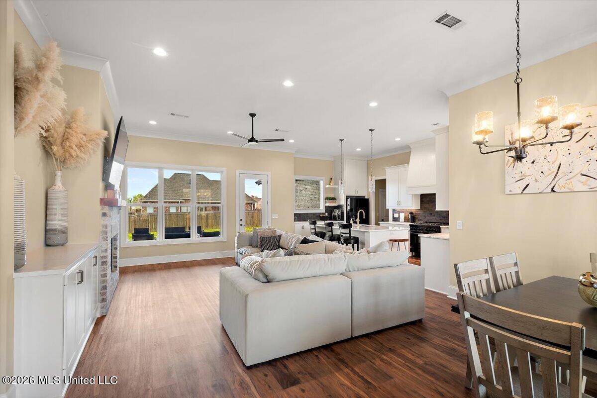 645 Peregan Street Canton, MS 39046 - Photo 6 of 38 06-HTP_6708