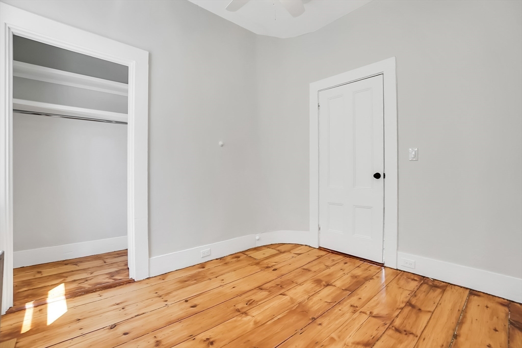 68 Adams Street Waltham, MA 02453 - Photo 7 of 36