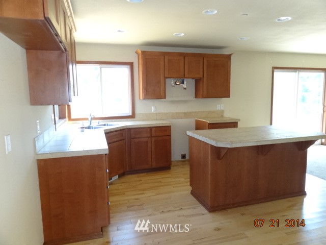 2520 Harts Lake Loop Road South Roy, WA 98580 - Photo 3 of 16 Gallery Image 3