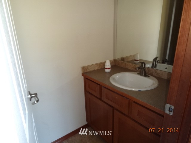 2520 Harts Lake Loop Road South Roy, WA 98580 - Photo 7 of 16 Gallery Image 7