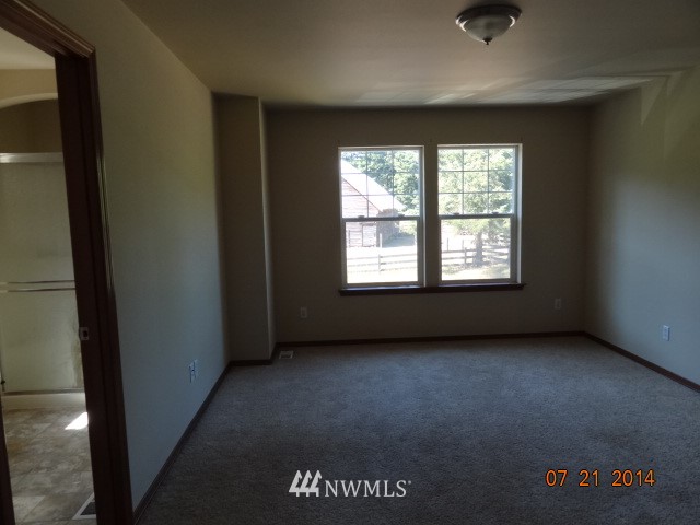 2520 Harts Lake Loop Road South Roy, WA 98580 - Photo 9 of 16 Gallery Image 9
