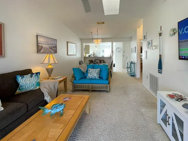 $2,000 | Undisclosed Address, Bradenton, FL 34209