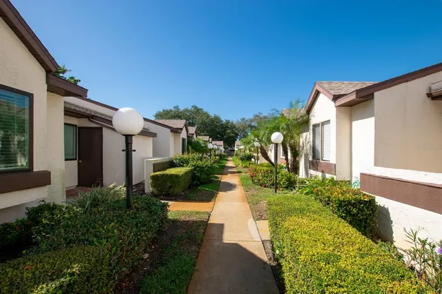 $2,000 | Undisclosed Address, Bradenton, FL 34209