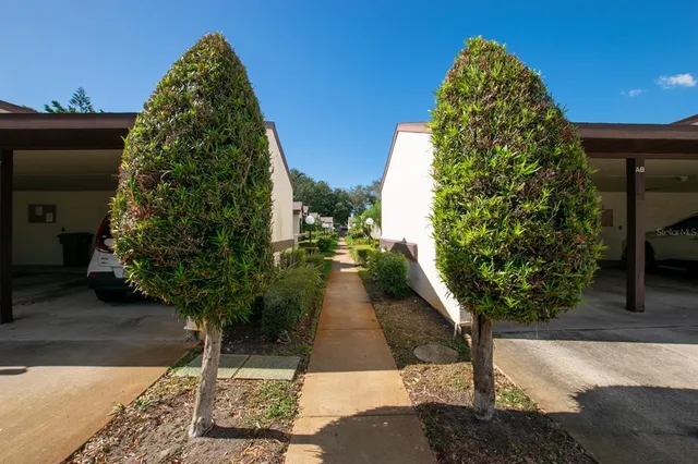 $2,000 | Undisclosed Address, Bradenton, FL 34209