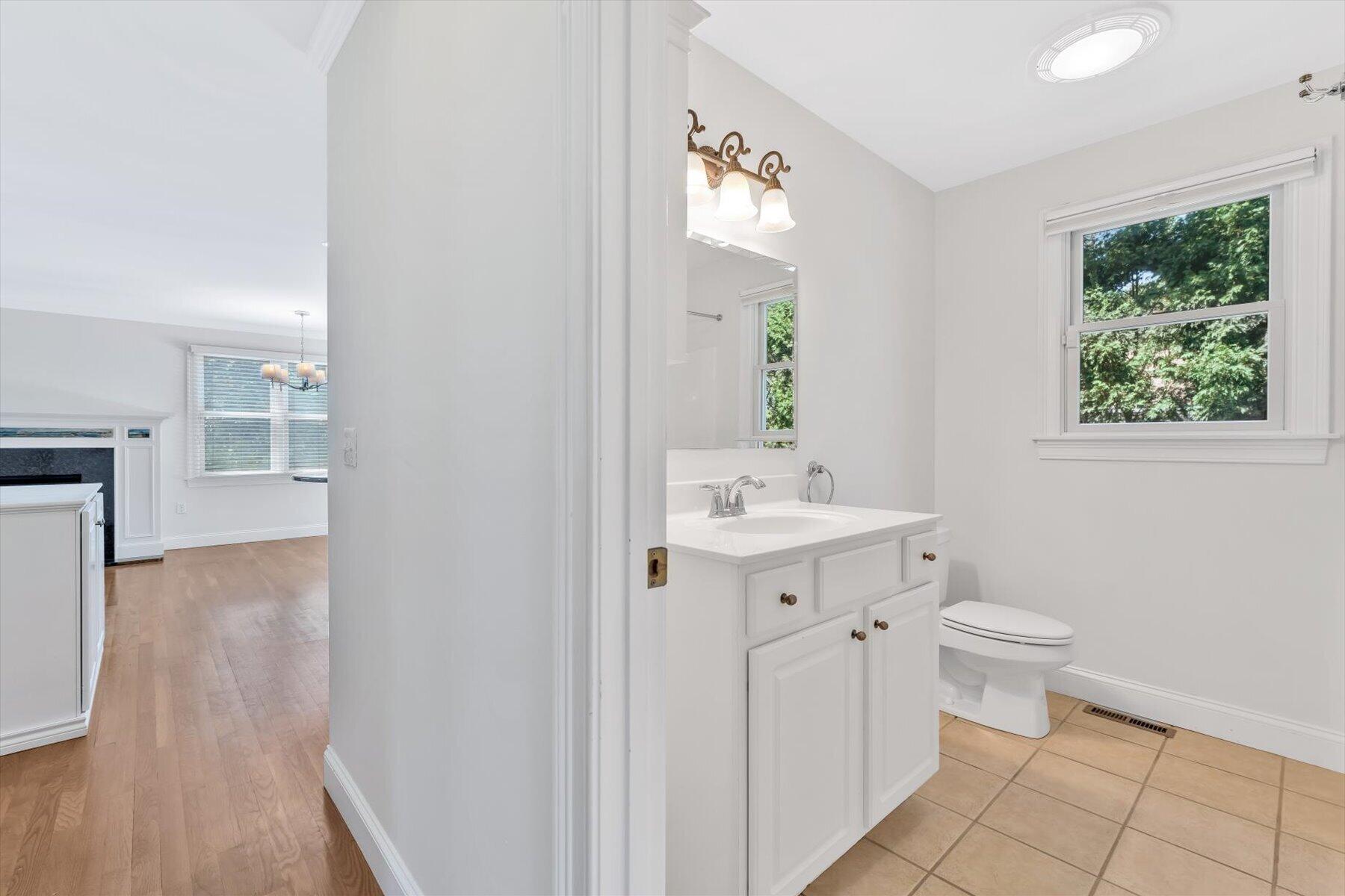 9 Elaine Road Hyannis, MA 02601 - Photo 17 of 54 33-IMGP1418